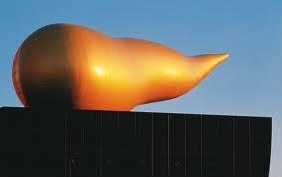 photo: Philipp Starck Asahi Hall, Flamme d'Or